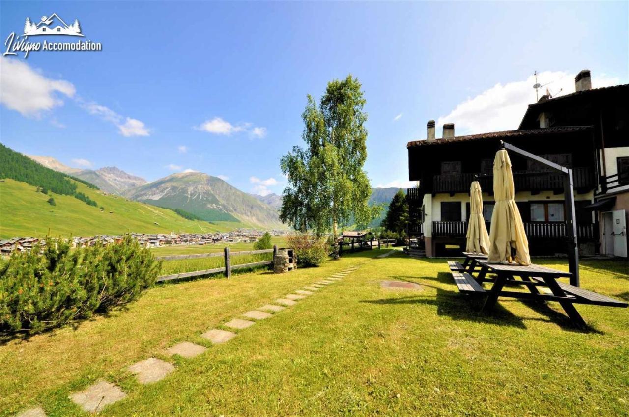 Chalet Rododendro Forest By Livigno Accomodation Luaran gambar