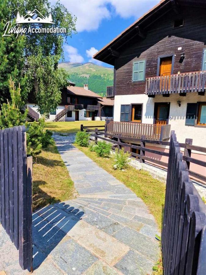 Chalet Rododendro Forest By Livigno Accomodation Luaran gambar