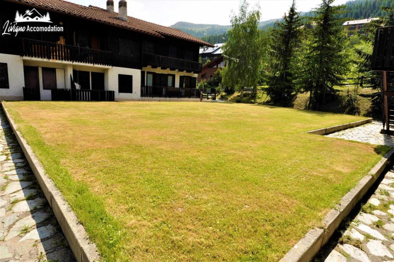 Chalet Rododendro Forest By Livigno Accomodation Luaran gambar