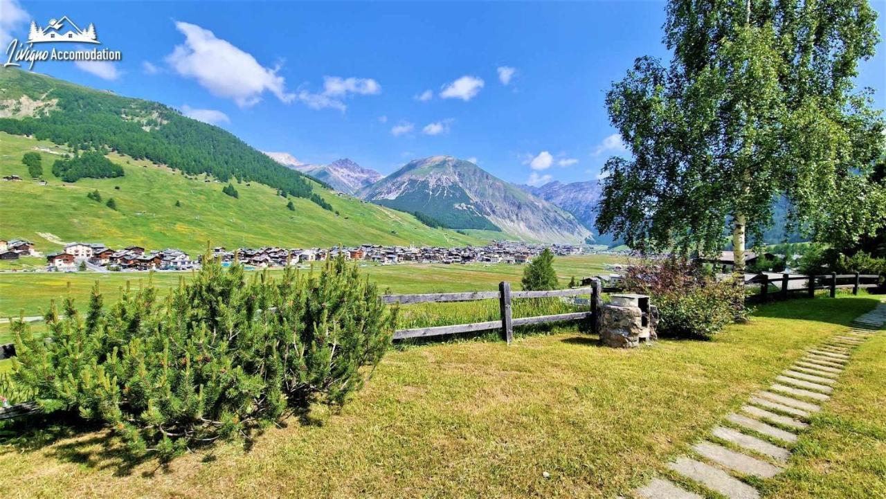 Chalet Rododendro Forest By Livigno Accomodation Luaran gambar